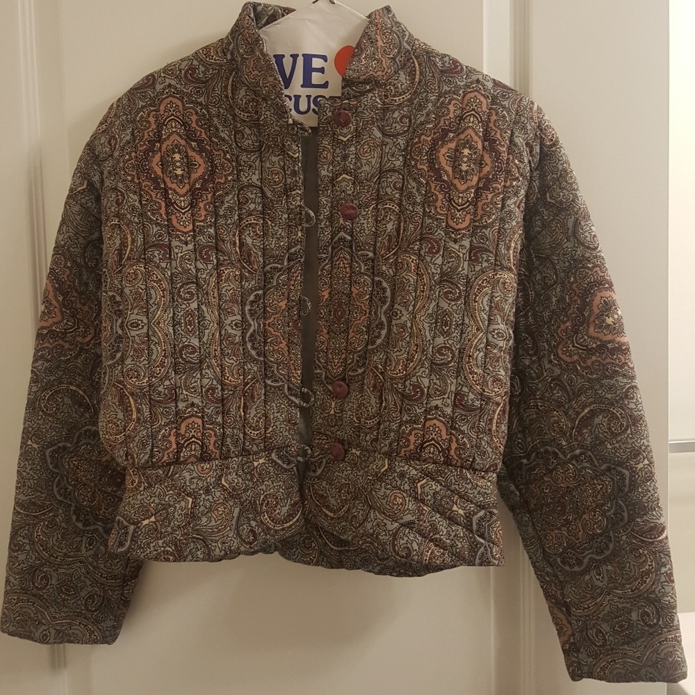 Quilted cute jacket freshly dry cleaned